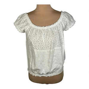 🤍 Altar’d State Beautiful Lace Top NWT Medium